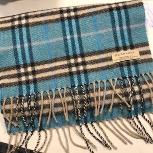 Burberry scarf